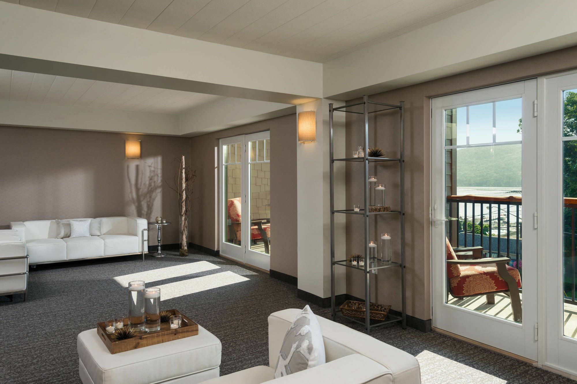 Courtyard By Marriott Лейк Джордж Екстериор снимка